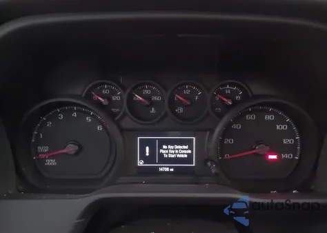 2024 Chevrolet Silverado 1500 4Wd Short Bed Custom z USA, uszkodzony, nr VIN 1GCPDBEK7RZ265399